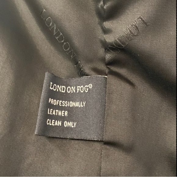 London Fog Genuine Leather Coat Womens - Picture 9 of 9